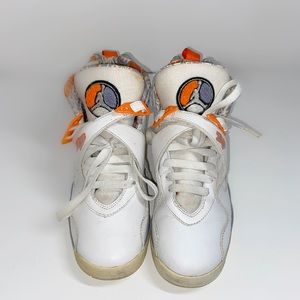 Jordan Retro 8 “Orange Blaze”